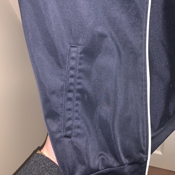 Fcuk zip up - Picture 4 of 6